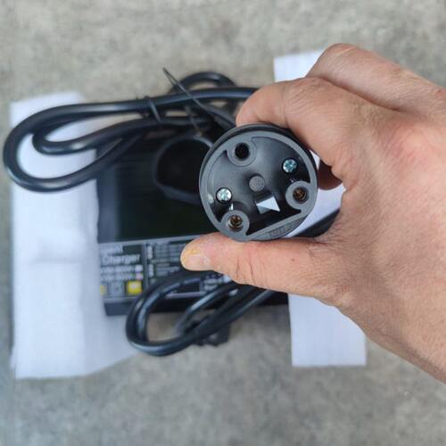 d充电器q配件充电器q15洗地机x5伏安5xx玛西尔免维护d524qd