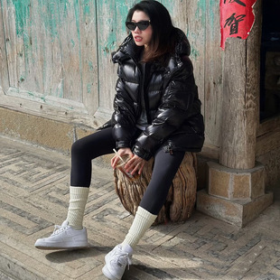 蒙定制羽绒服女25新maire同款 亮面免洗宽松保暖鹅绒外套 加厚短款