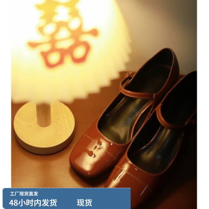 OMG太覆古瞭吧~~方头漆皮高跟玛丽珍女鞋2022新款