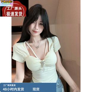 纯欲辣妹性感挂脖短款小上衣女夏带胸垫方领短袖t恤独特漂亮绝美