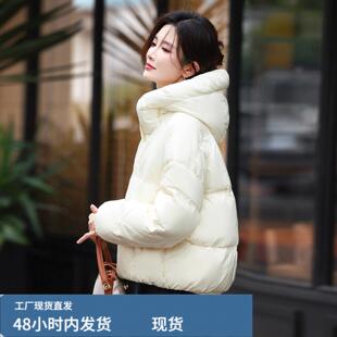 麵包羽戎服女短款高端大码洋气妈妈宽松矮个子冬装加厚大码外套