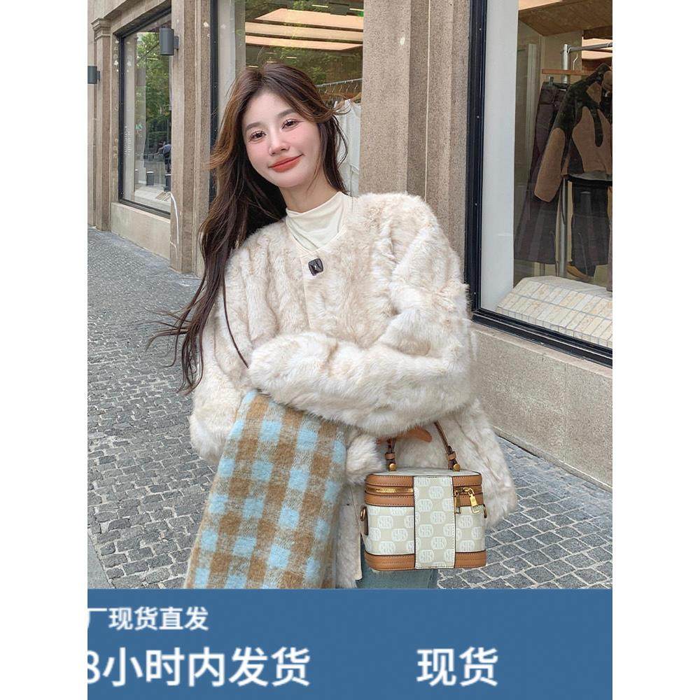 小香风羊羔毛外套女冬季2025新款韩系气质名媛高级感皮毛一体上衣,运动/瑜伽/健身/球迷用品,广场舞套装,淘宝优惠券,粉丝福利购,淘宝优惠卷