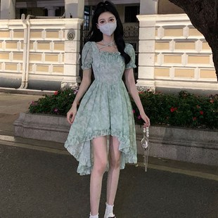 绝美小裙子高级感穿搭小个子不规A则海边渡假气质绿色碎花连衣裙