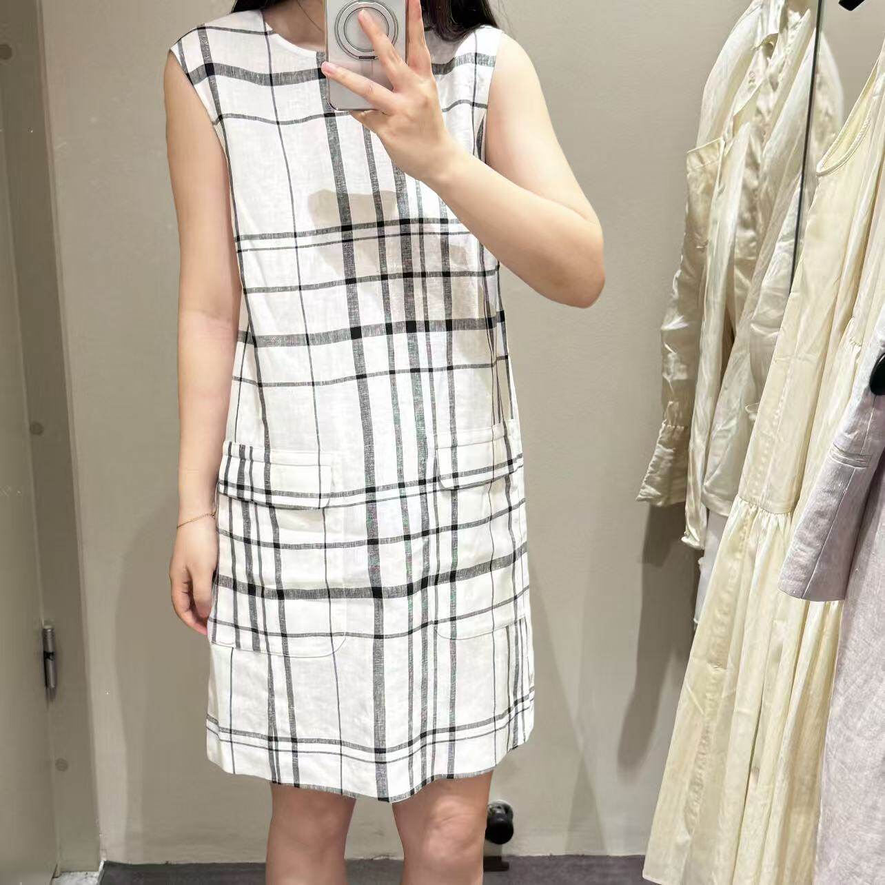 CS女装标准版型亚麻直筒连衣裙