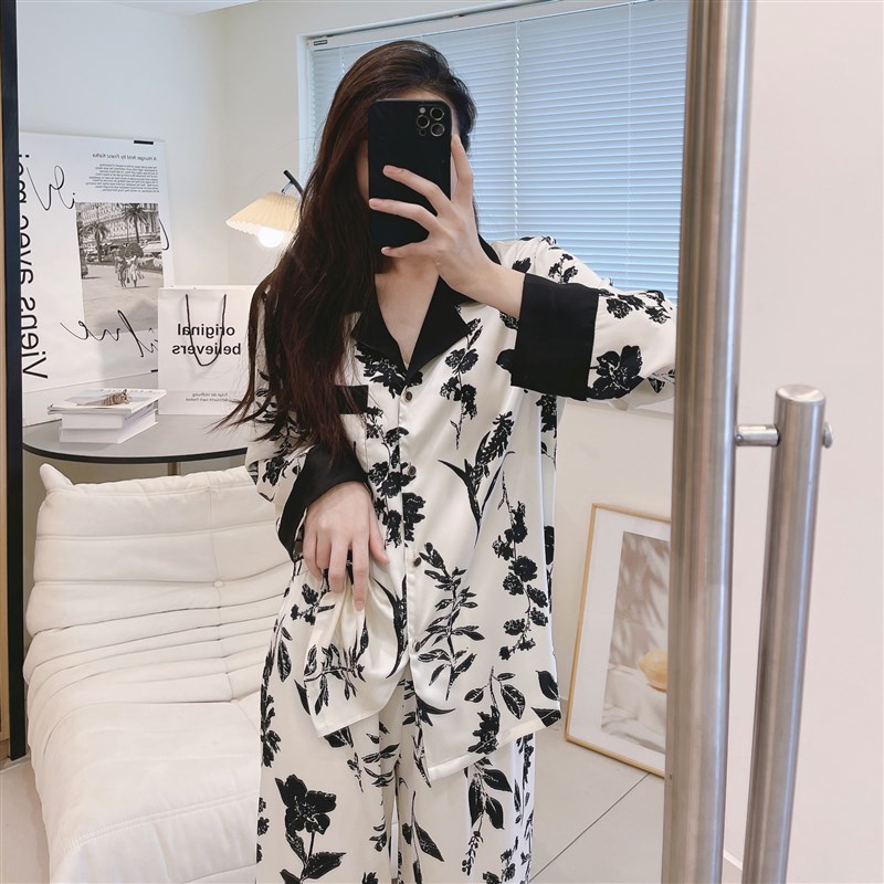 2022秋冬睡衣女印花丝绸长袖长C裤黑白两件套家居服冰丝套装女士