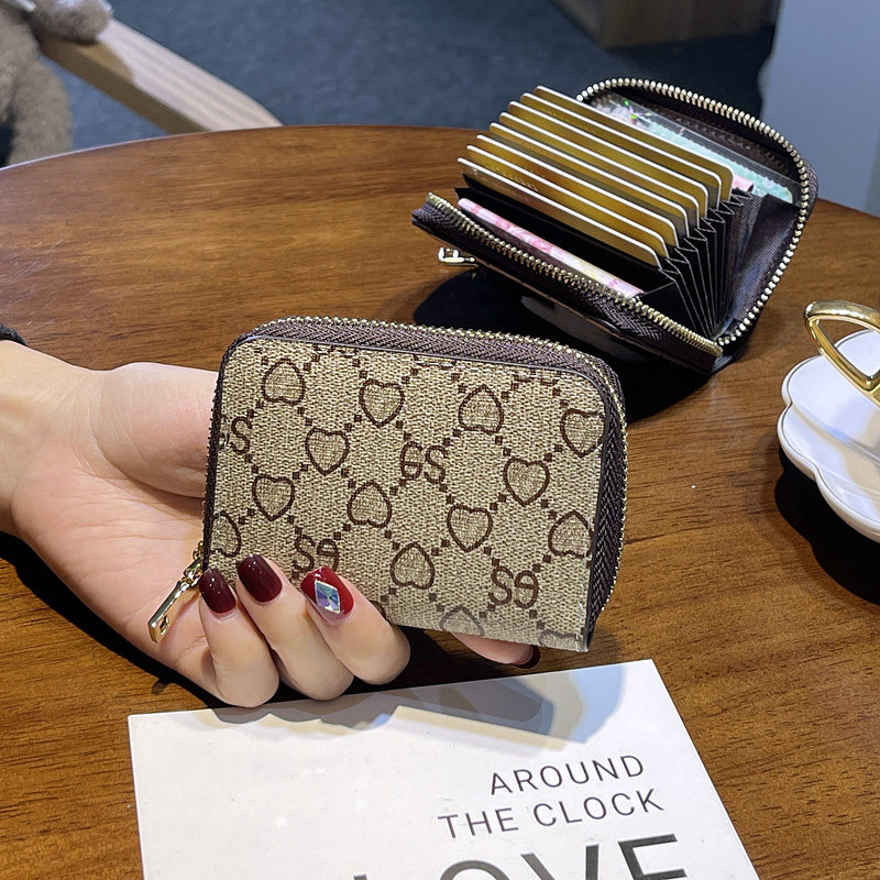 学生放卡的小卡包女士2023新款网红精致高档零钱包二合一女高级感