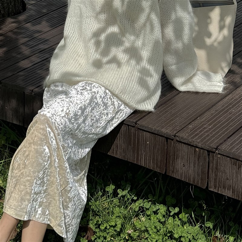 是阿珂呀2024新款秋冬半身裙女长裤仙女百搭气质灯丝绒甜美温柔