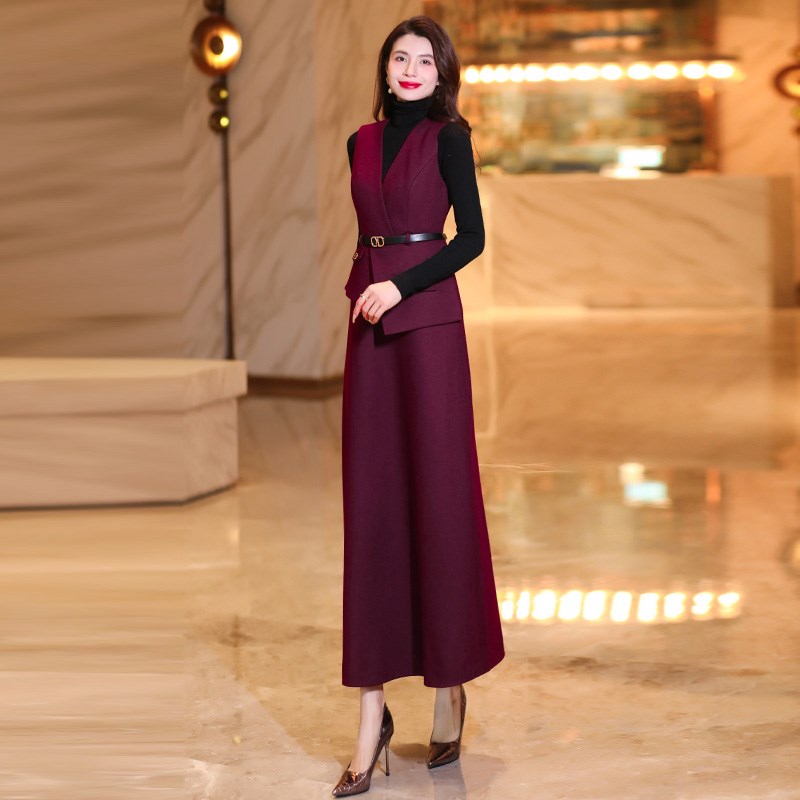 高端精致马甲长款连衣裙2024新款女春秋高级感通勤气质背心裙1018