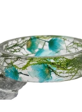 苔藓和花朵戒指 真苔藓和真花树脂戒指 蓝色压制花和苔藓戒指