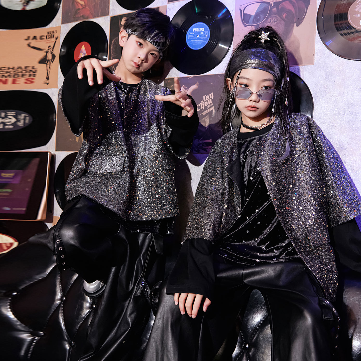 儿童街舞演出服hiphop男童架子鼓女童爵士舞潮酷时髦走秀表演服装