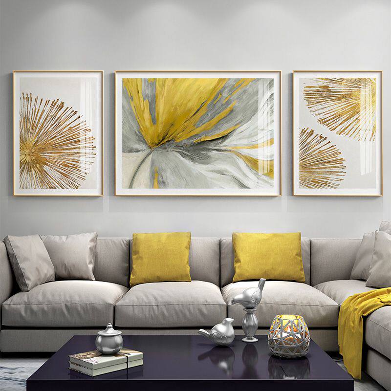 现代简约客厅装饰画北欧沙发背景后面三联画招财鹿大气晶瓷墙挂画