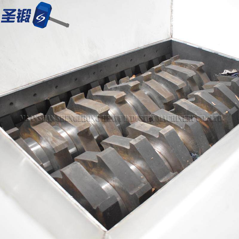 厂家直销供应 塑料再生破碎机800型塑料薄膜粉碎机铜铝水箱破碎机