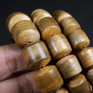 加里曼丹沉香木质桶珠手串佛珠手链念珠木质文玩木制品个性创意