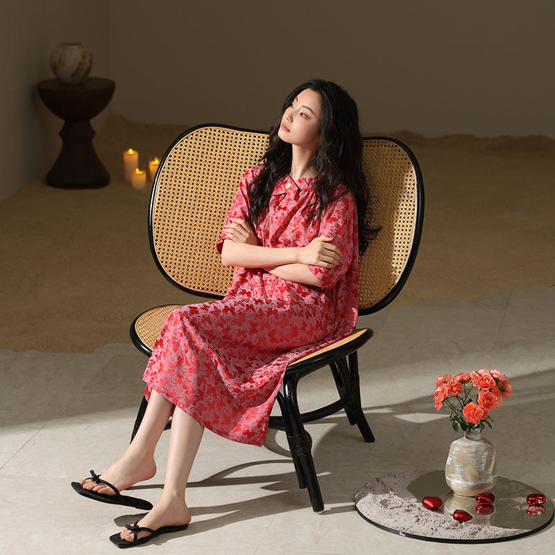 冰丝睡裙女夏季短袖性感长裙高级感仿真丝绸睡衣女宽松家居服裙子