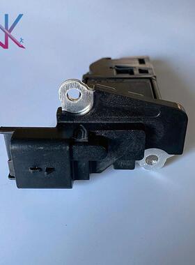 爆款AFH50M-27967709308025051032505103空气流量计AFH50M27