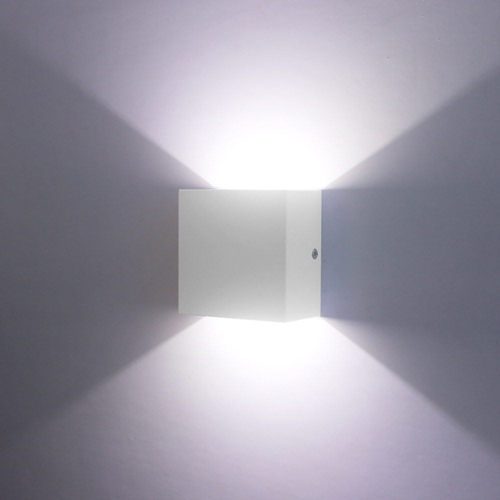 新款高端铝材壁灯 AC85~220V 12W LED 壁灯 走道楼梯装饰照明