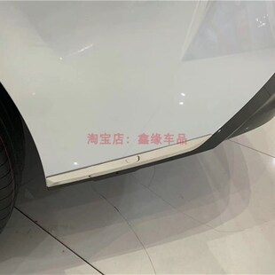 适用于丰田22款j赛那后护角饰条防刮保护亮条塞纳改装sienna配件