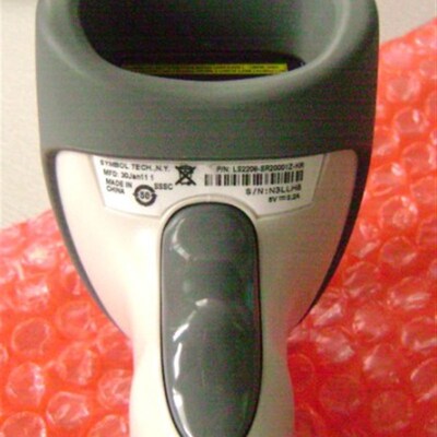 Symbocl LS2208AP MOTO LS2208AP 激光扫描器 快递条码枪热卖