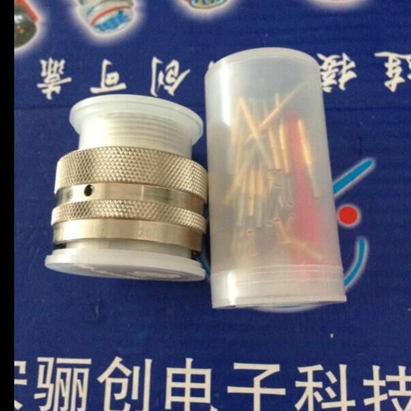 JY 圆形连接器插q头  JY27467T17F26S