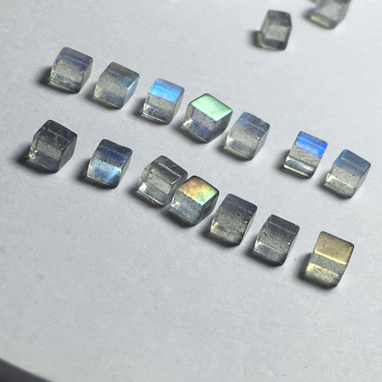 爆款工厂天然彩蓝光拉长石灰彩晶闪光石立体正方形3*3,饰品/流行首饰/时尚饰品新,项坠/吊坠,淘宝优惠券,粉丝福利购,淘宝优惠卷