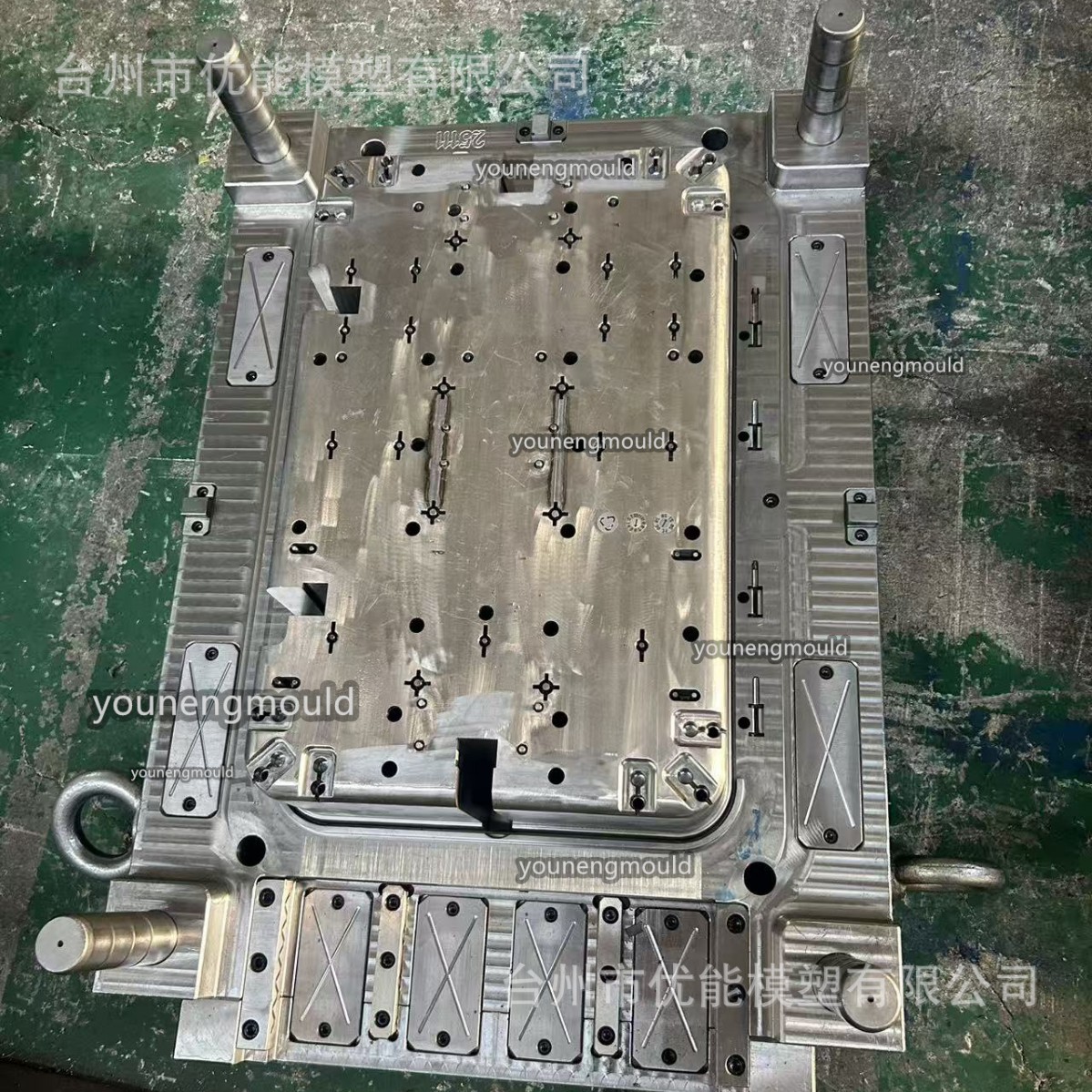 PP五金工具盒 PP仪器仪表防护箱电子器件通用塑料包装箱模具