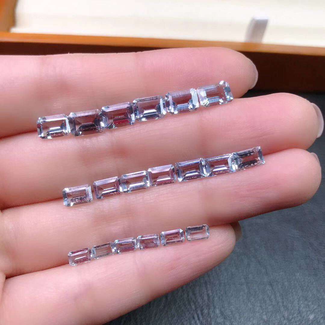 天 然海蓝宝裸石戒面 长方形3*5mm-6*8mm海蓝宝 裸石 代镶