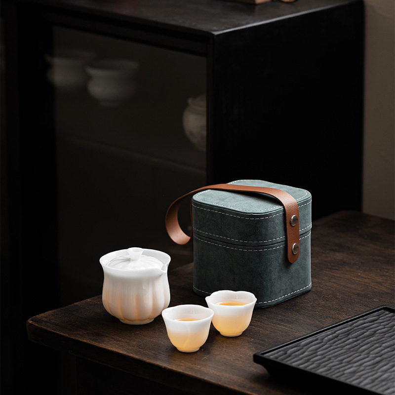 薄胎冰种玉品茗杯高档素烧茶杯德化白瓷家用个人一壶二杯旅行茶具