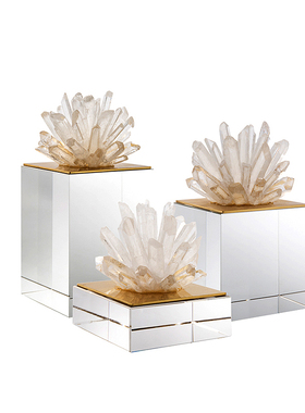 现代样板房卧室白色m水晶饰品摆件电视柜玄关创意书房蓝色室内装