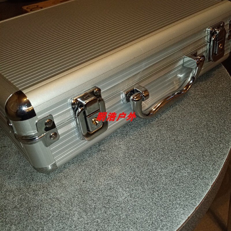 户外下挂战术GLOCK17收纳盒防震保护箱工具防护T防摔撞通用收纳箱