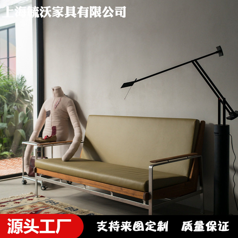 中古风实木三人沙发北欧原木风设计师客厅酒店展厅皮沙发大小户型