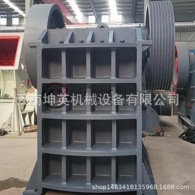 雄云GOP南英PE4坤00X600颚式碎破机生产厂家 楚砂岩颚式破碎机生