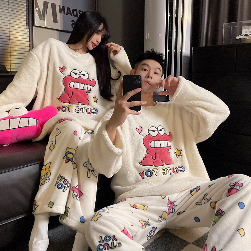 日本品质蜡笔小新情侣睡衣女秋冬季法兰绒加绒加厚卡通可爱男士家
