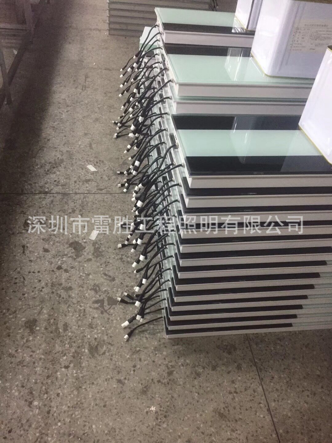 感应七彩发声LED钢琴地砖灯室内户外 脚踩互动地板音乐灯