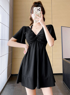 连体泳衣女夏显瘦遮肚保守微胖女孩高级感2025新款泡温泉大码胖mm