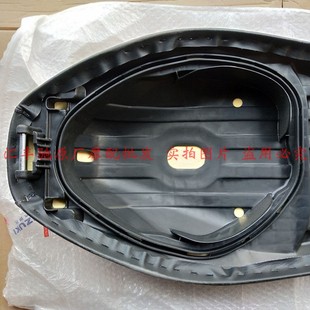 适用 2座包座垫UY125WT鞍座总成大座 轻骑铃木踏板摩托优友UU125T