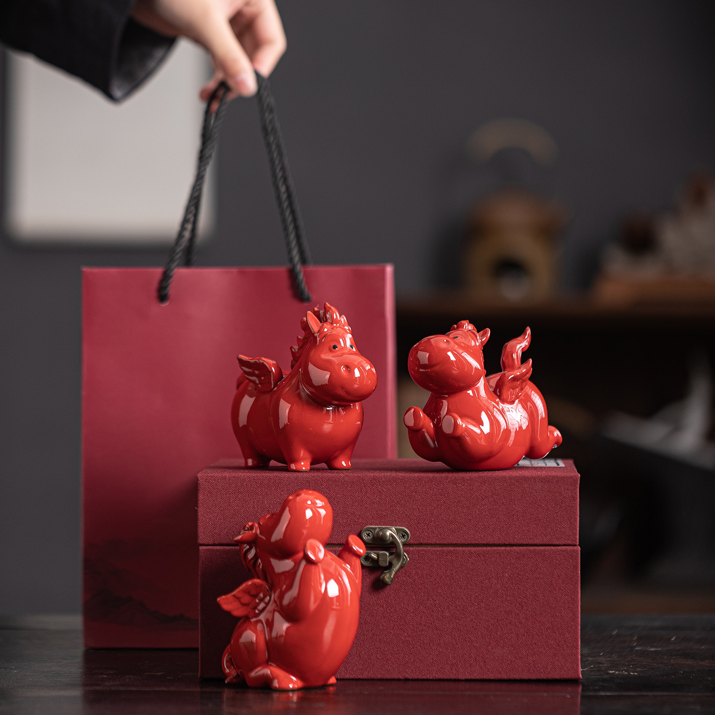 新中式陶瓷唐马摆件家居客厅办公桌面马到成功招财装饰生肖马礼品