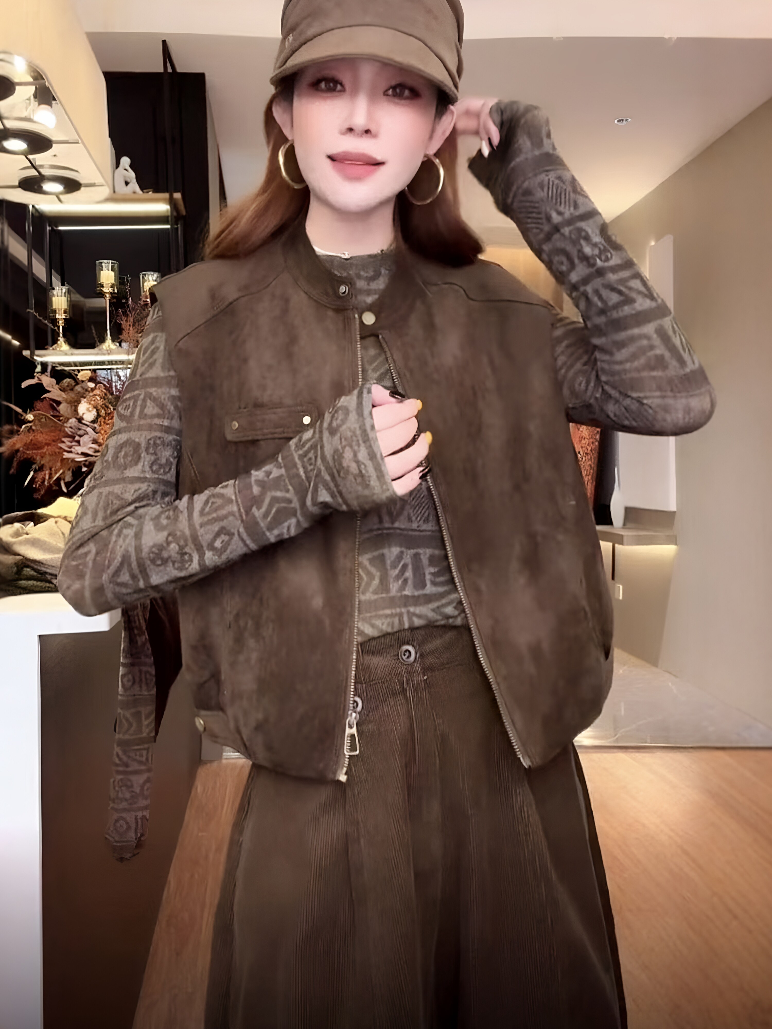 European vintage vest for women, short style, 2026 early autumn new stand-collar zipper suede velcro sleeveless jacket