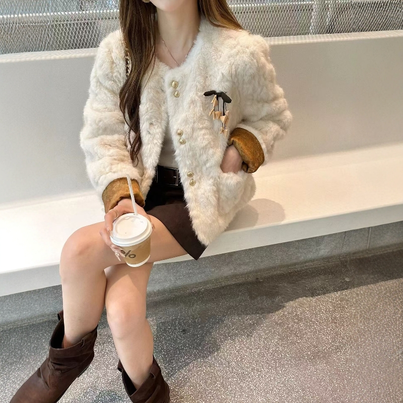 时尚气质两面穿设计皮毛外套女