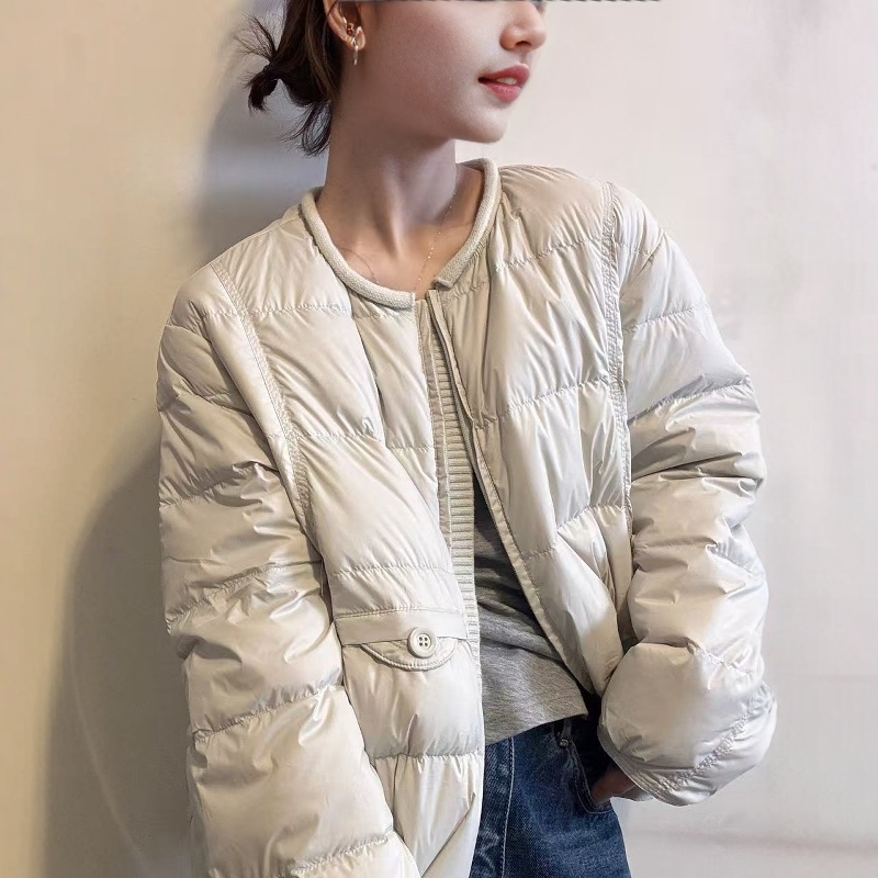 针织边拼接白鸭绒羽绒服女