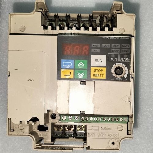 3G3JV-AB007 1.1KW 2z20V 欧姆龙变频器  没拆修过 质保1年