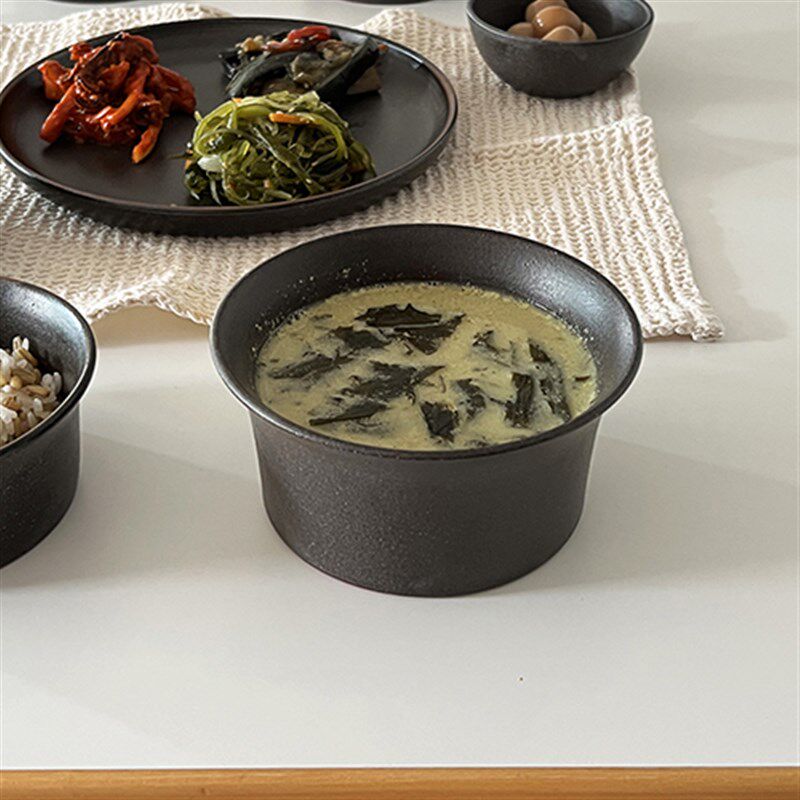 韩国直邮h手工陶瓷墨黑色汤饭面碗沙拉甜品盘碟子高档厨具