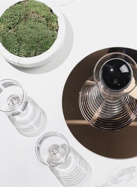 现代家居轻奢条纹玻璃酒具套装样板间软装饰品V客厅酒柜摆件