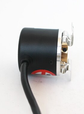 SZKT-D38H10-100BM-G5-24C编码器SDZKT-D38H8-100BM-G05E 质保一