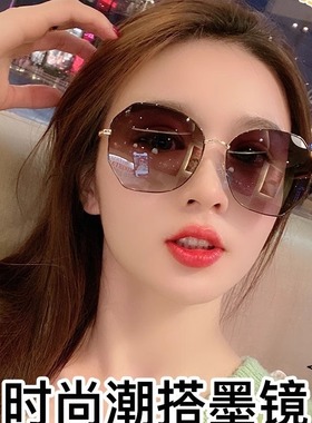 日本品质新款不规则偏光太阳镜女网红同款大脸显瘦时尚大框墨镜防