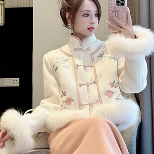 秋冬新款搭配一整套新中式国风白色盘扣毛呢外套小香风两件套装裙