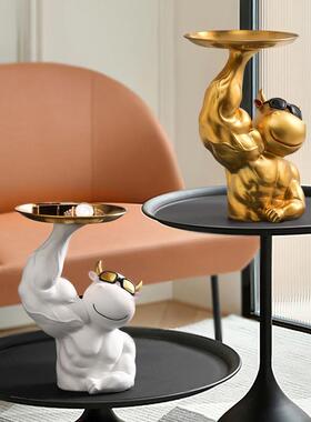 摆件客厅装饰轻奢创意桌面礼物米奇公仔玄关法斗犬U品潮流酒柜坐