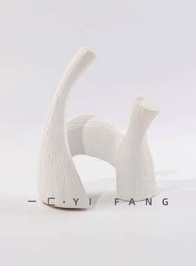 一匚 现代简约创意抽o象艺术猫摆件 样板间售楼处客厅书房软装饰