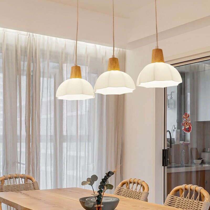 原木风木质吊灯北欧现代简约餐厅灯日式创意饭厅餐桌吧台灯具实木