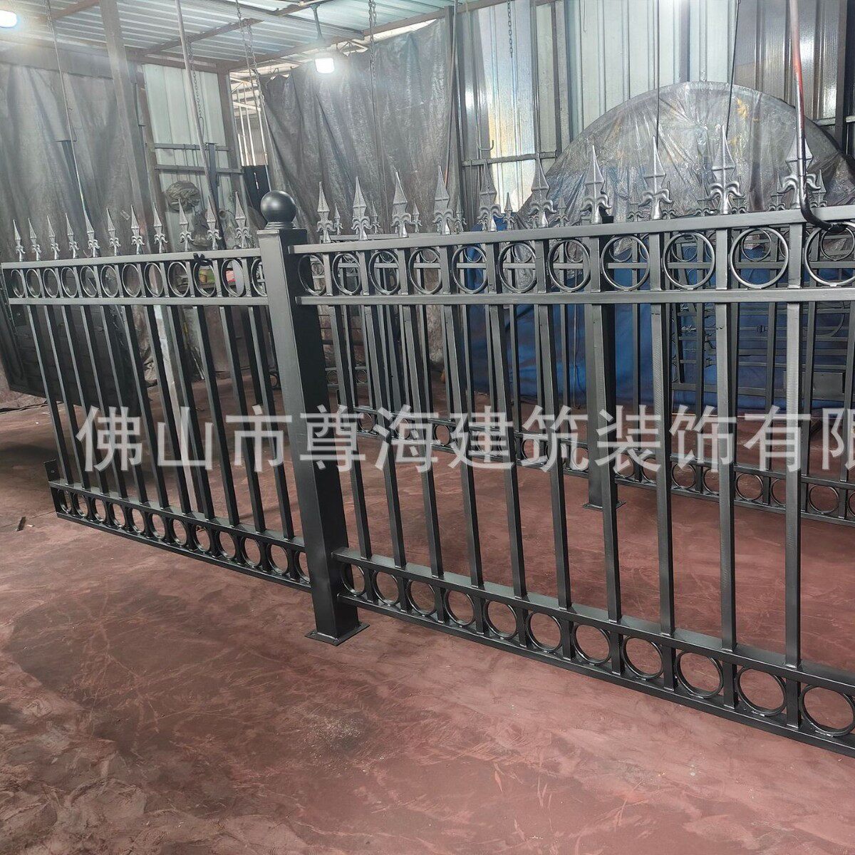 学校围栏小区铁艺栏杆别墅阳台护栏镀锌防锈锌钢