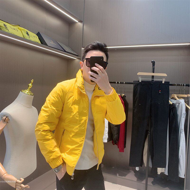 冬季轻薄羽绒服韩版休闲立领黄色潮男修身立领帅气保暖网红羽绒服